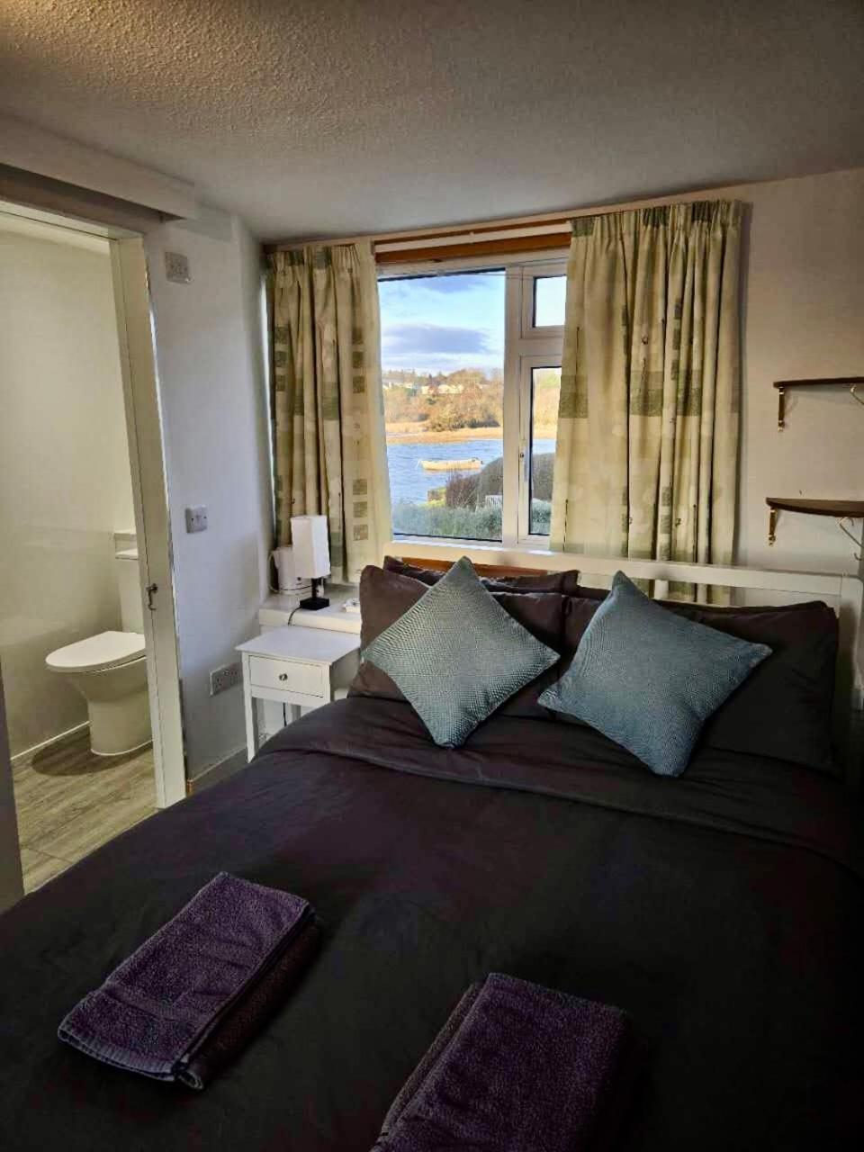 Achnamara-Self Check In Hotel Portree Exterior foto
